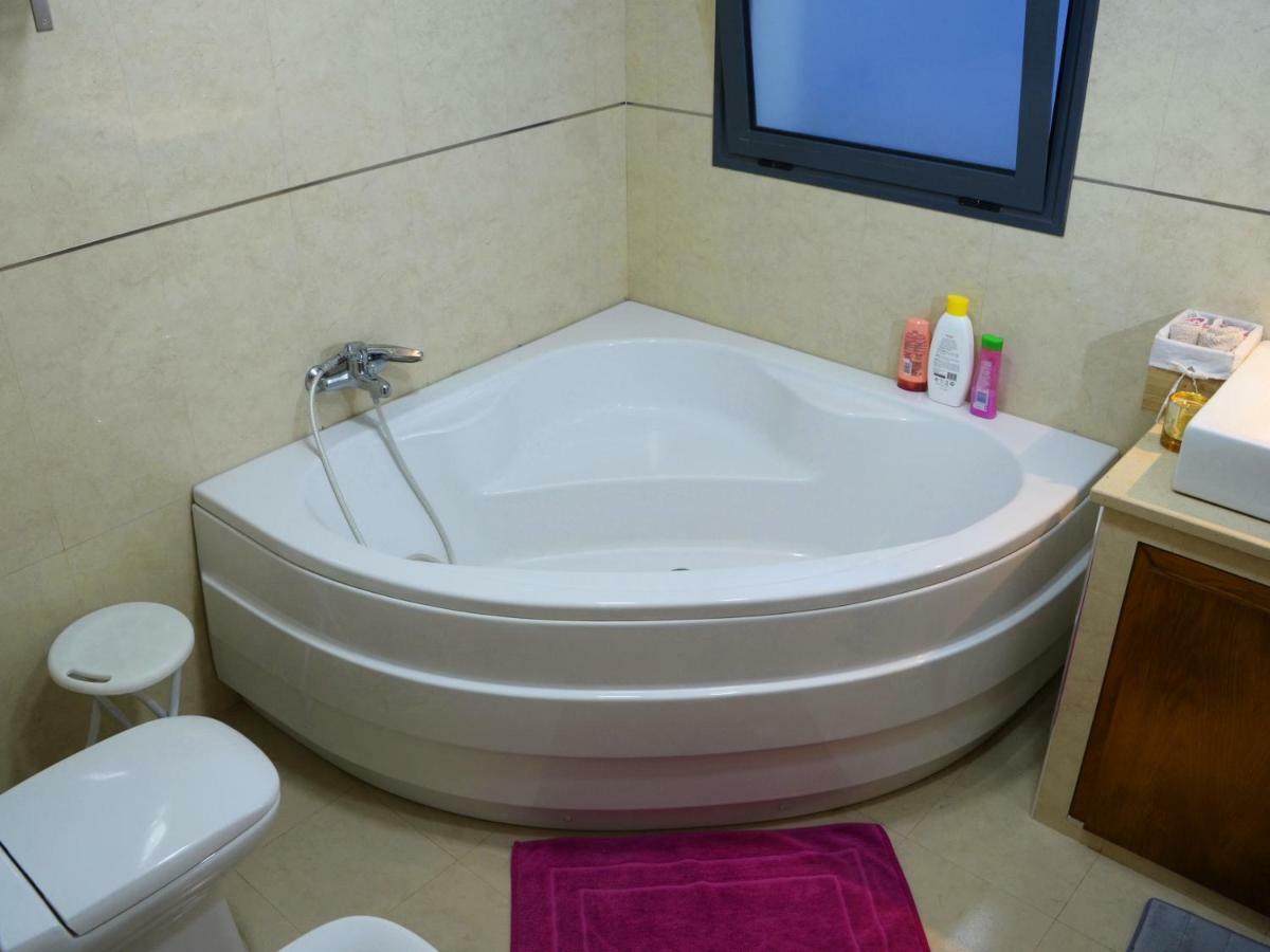 Cabo Da Vila Guesthouse ฮิเบย์รา กรันเจ ภายนอก รูปภาพ