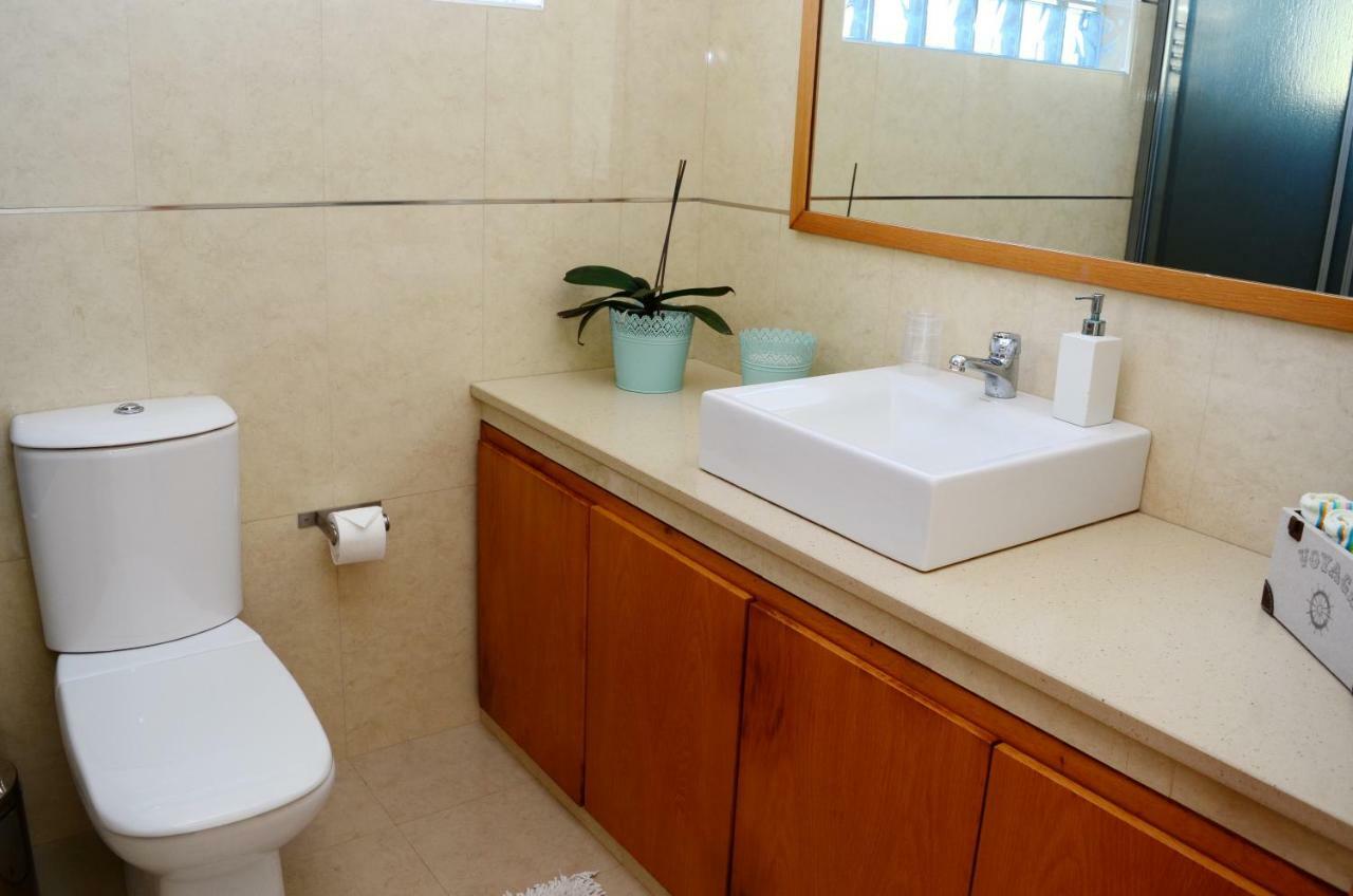 Cabo Da Vila Guesthouse ฮิเบย์รา กรันเจ ภายนอก รูปภาพ